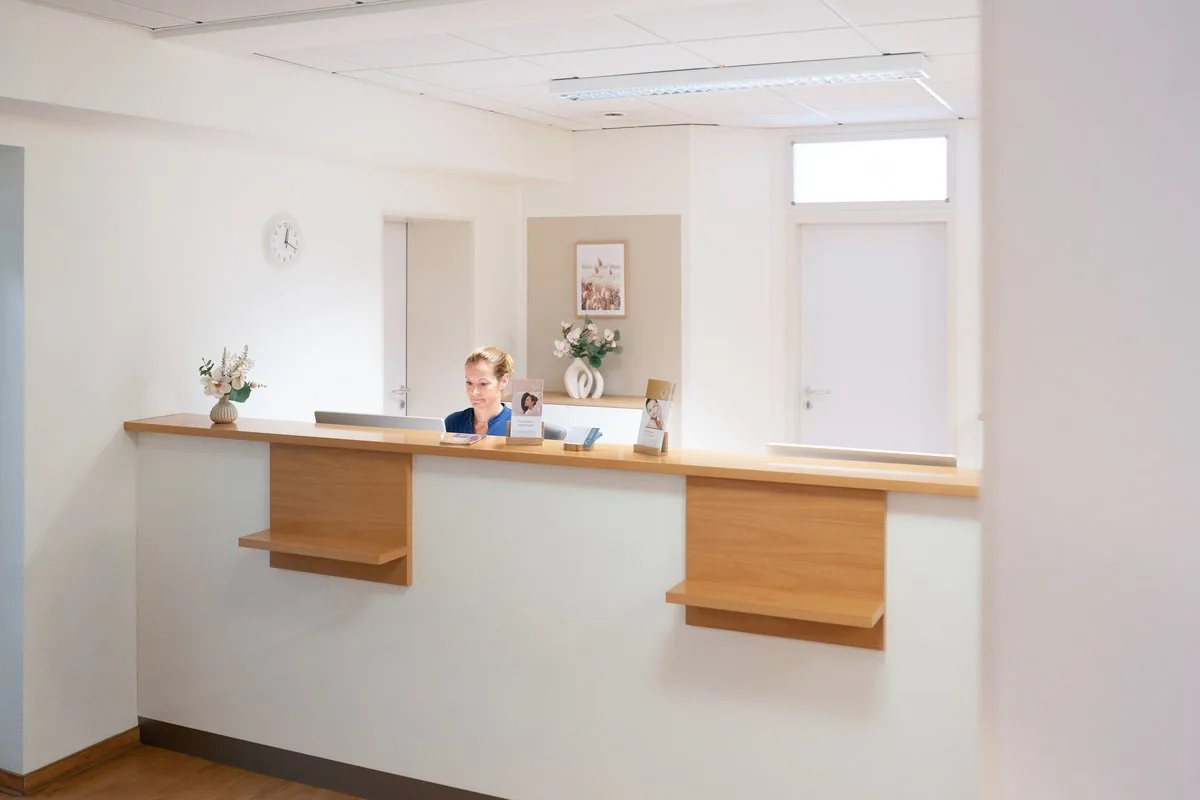 Anmeldung der Hautarztpraxis Dermatologie im Centrum in Minden